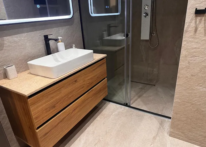 公寓 The Olympus Balcony 卡泰里尼