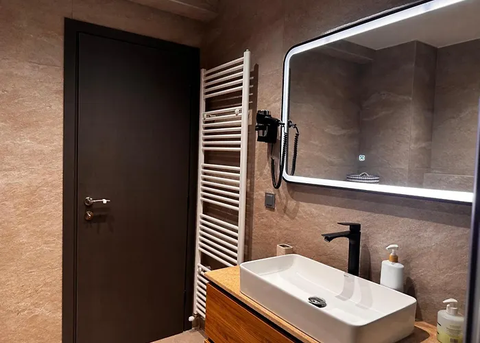 The Olympus Balcony 公寓